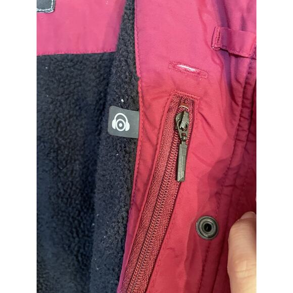 Columbia Women’s Burgundy Insulated Hooded Full Zip Ski Jacket Sz Medium - Picture 4 of 6